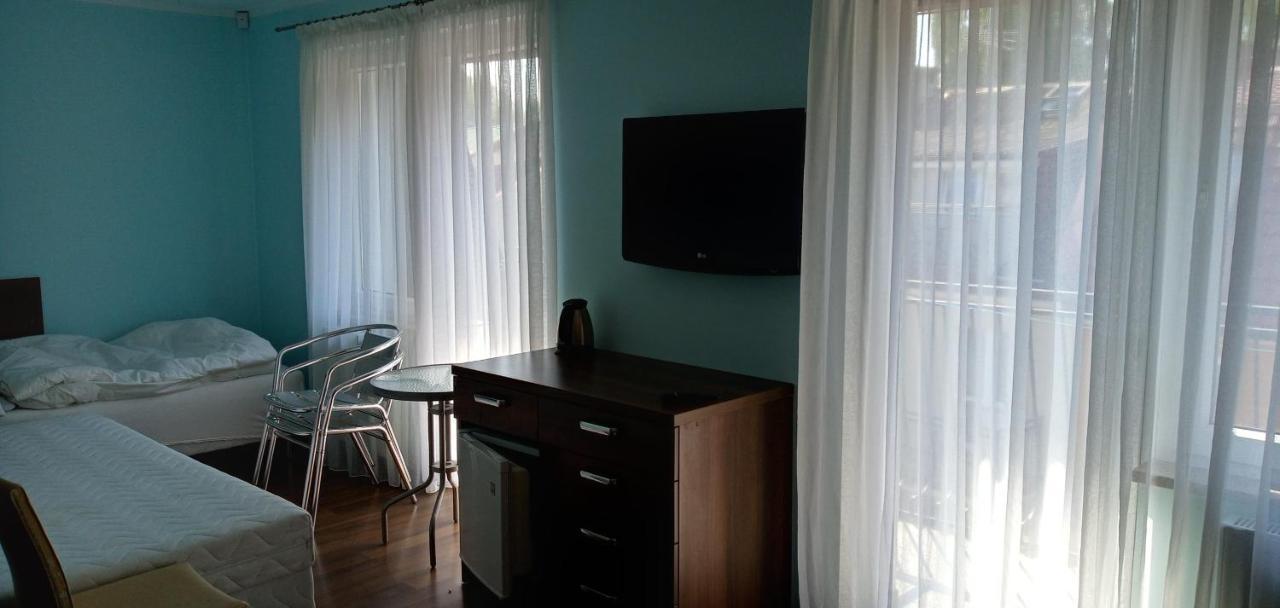 Azzurro Hotel Lukecin Luaran gambar